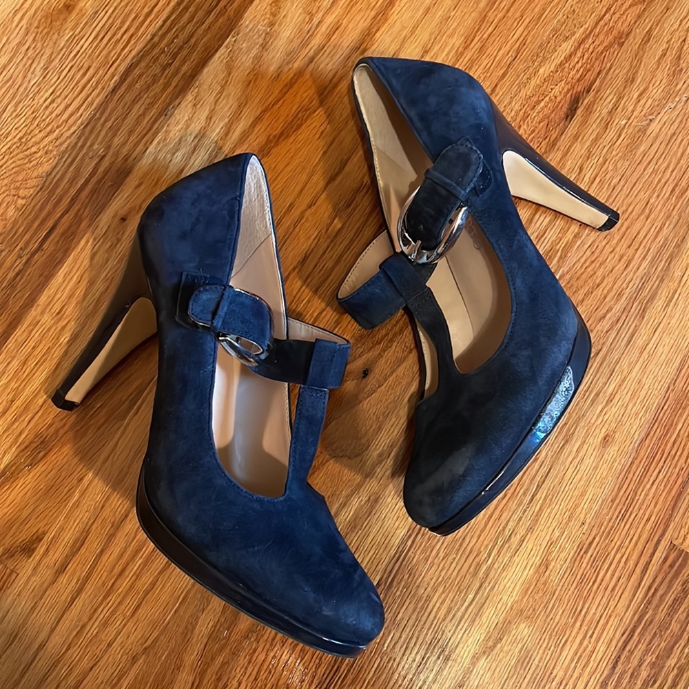 🔹FRANCO SARTO BLUE SUEDE HEELS🔹